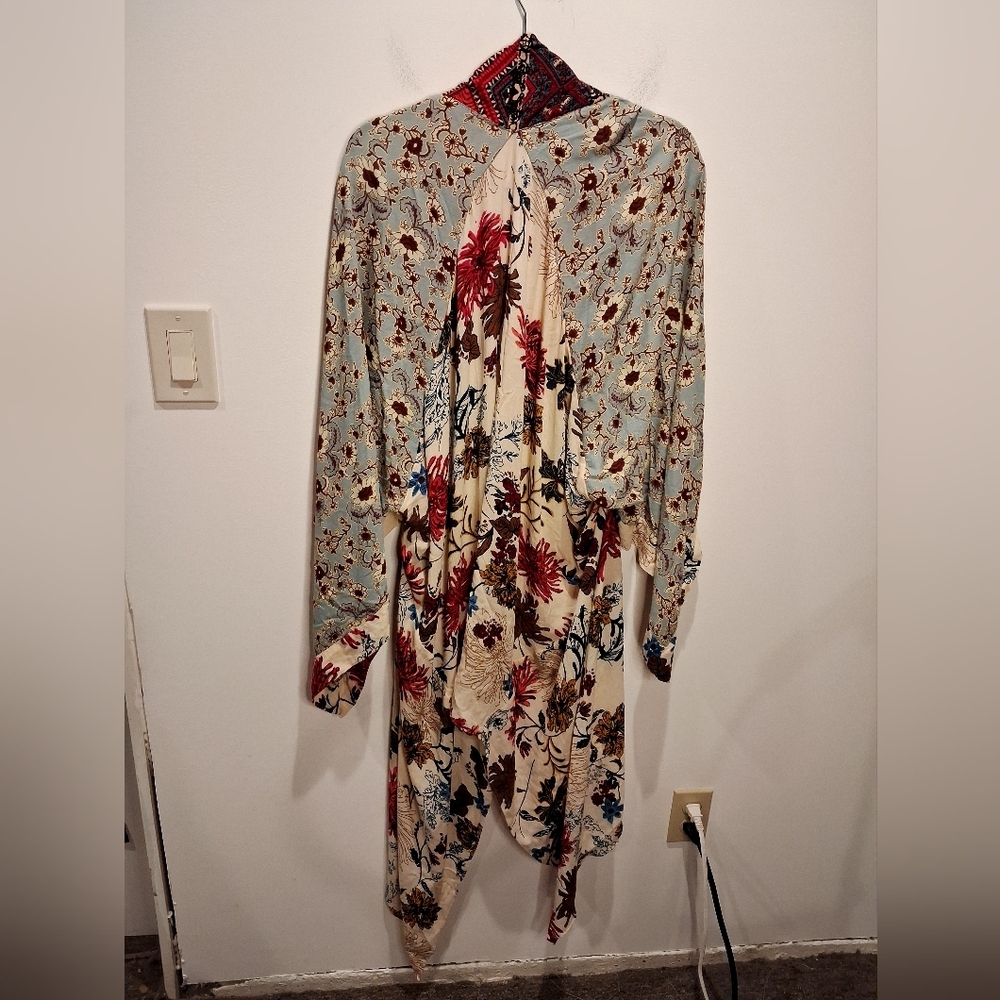 Umgee Size S/M Floral Boho Kimono Outfit Topper - Picture 4 of 6